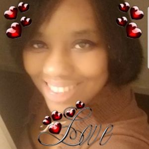 Meet your Posher, Jacqueline